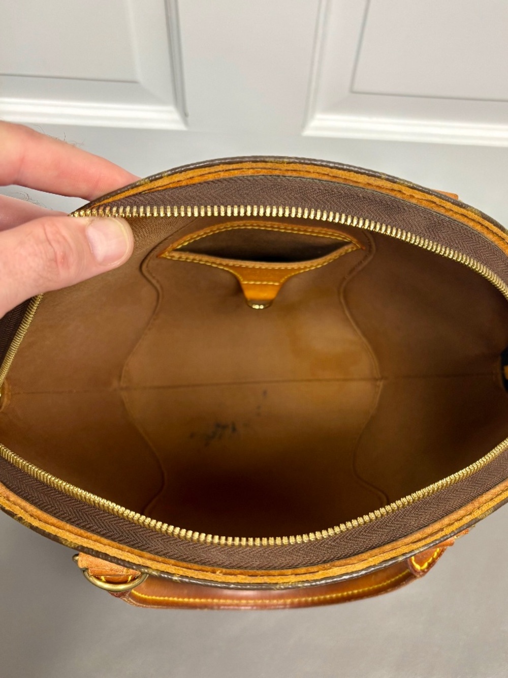 Louis Vuitton Monogram Ellipse PM Handbag - Picture 7 of 10